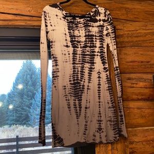 Hard Tail Long Sleeve Skinny Yoga Tee